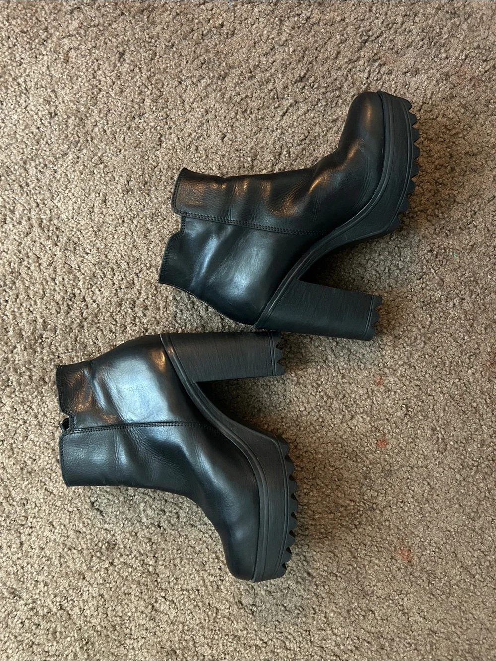 Steve Madden Black Leather Platform Heel Booties - Picture 2 of 5